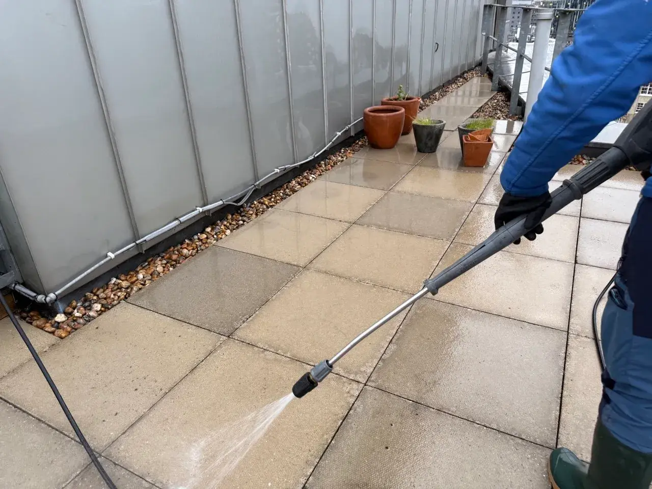 Terrace mid pressure wash